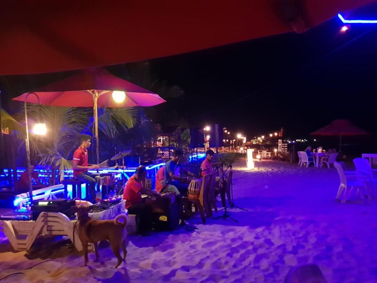 Blue Horizon Beach Hotel Тангалла Экстерьер фото